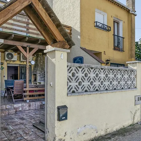 Casa Con Terraza אמפוריבראבה