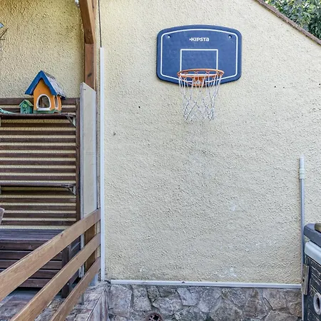 Casa Con Terraza
